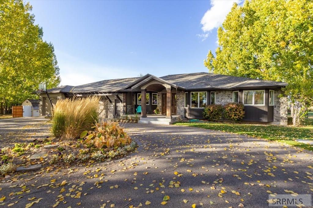 984 W Riverview Drive, IDAHO FALLS, Idaho image 3