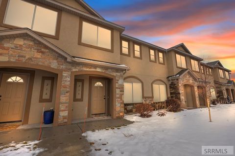 Photo of 565 Pioneer Road #215, REXBURG, ID 83440 (MLS # 2182215)