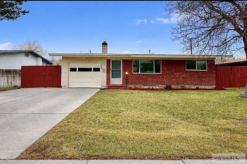 Photo of 1820 S Falcon Drive, AMMON, ID 83406 (MLS # 2182125)