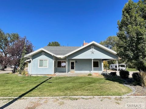 Photo of 89 W Center Street, BLACKFOOT, ID 83221 (MLS # 2179971)