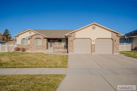 Photo of 625 Vale Lane, REXBURG, ID 83440 (MLS # 2181459)