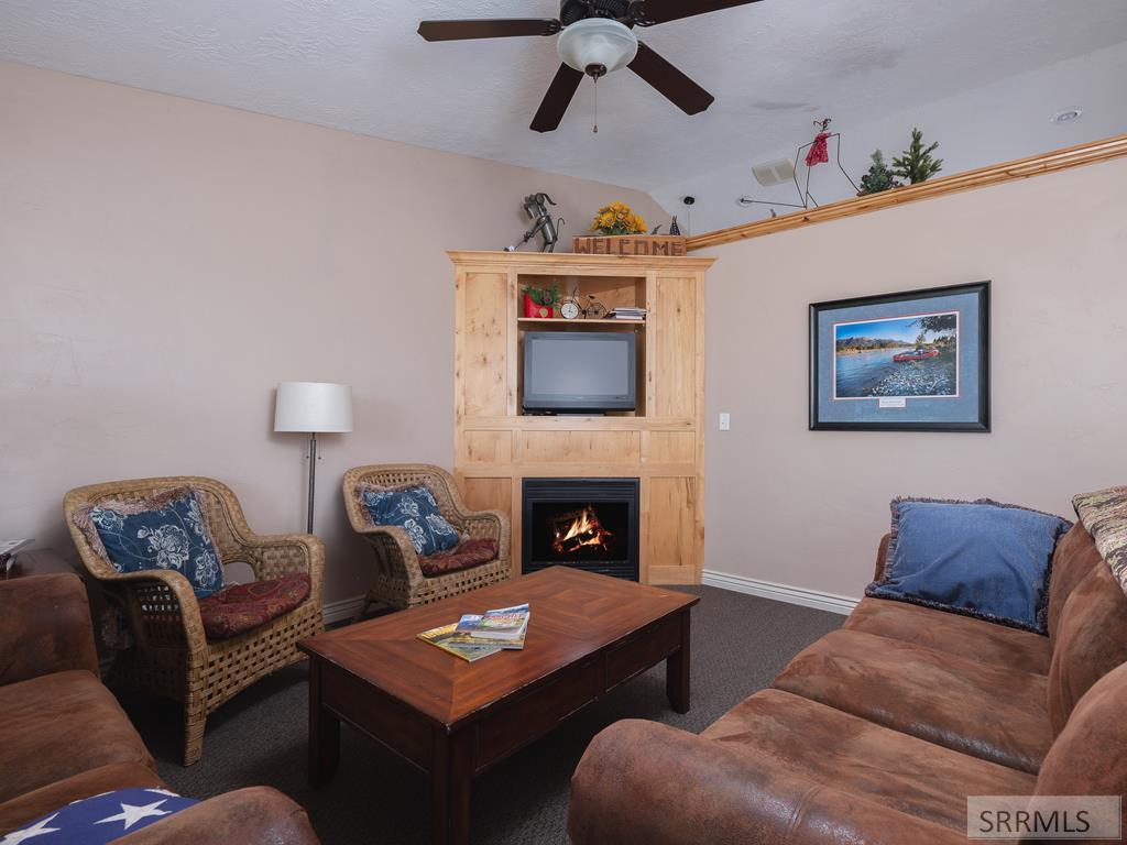 525 Booshway Street, DRIGGS, Idaho image 11