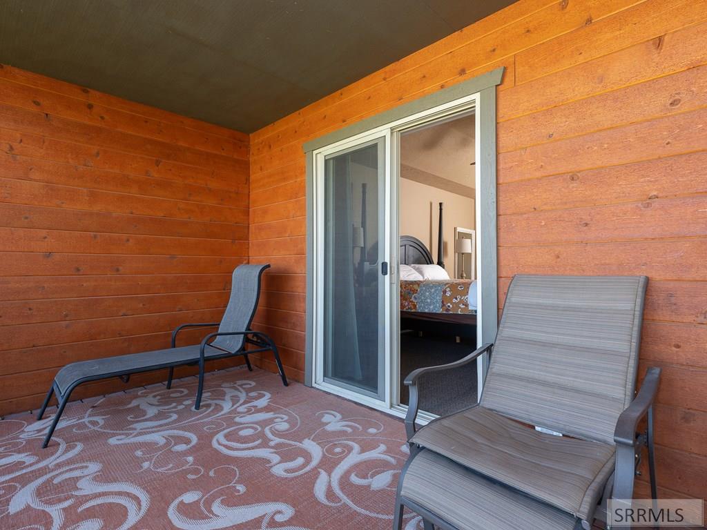525 Booshway Street, DRIGGS, Idaho image 2