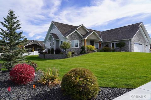 Photo of 1311 Fairview Avenue, REXBURG, ID 83440 (MLS # 2185046)