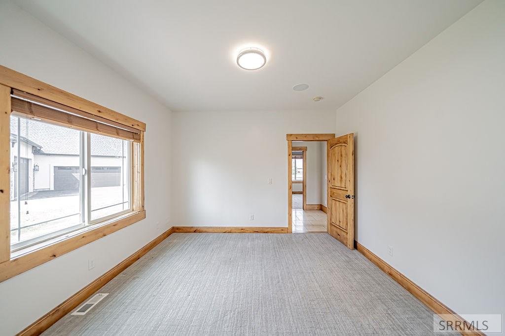 4940 Ladyhawk Lane, IDAHO FALLS, Idaho image 48