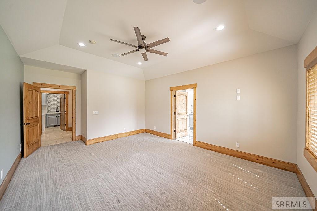4940 Ladyhawk Lane, IDAHO FALLS, Idaho image 31