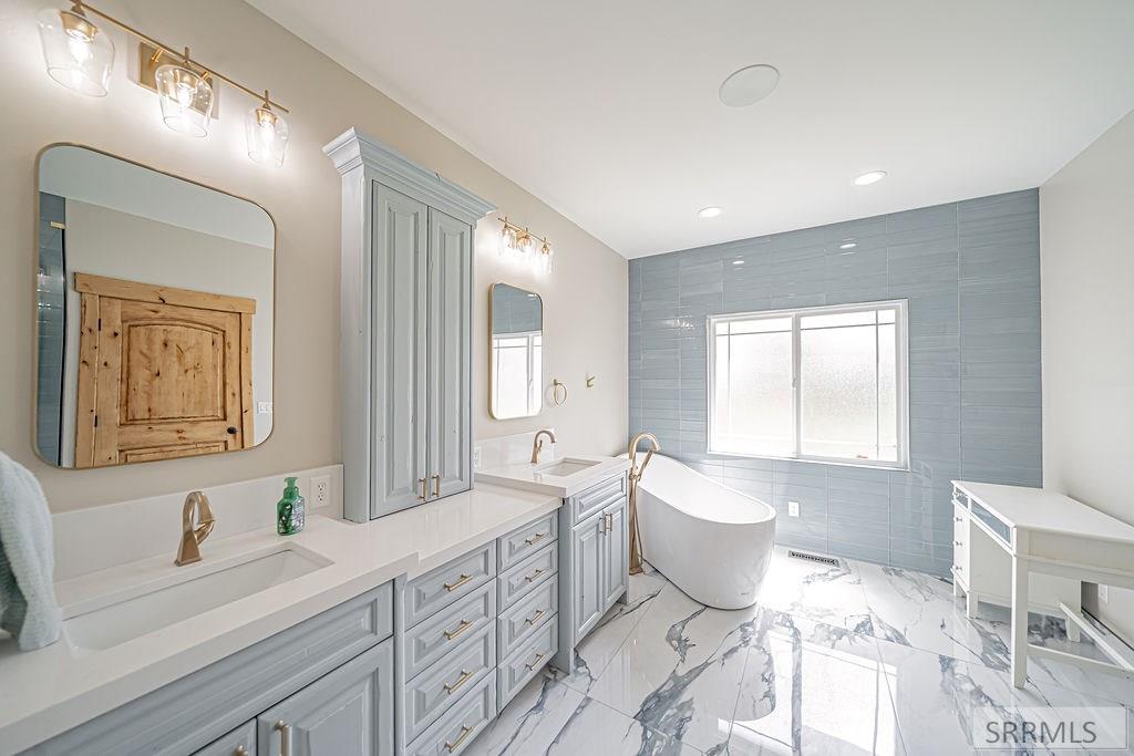 4940 Ladyhawk Lane, IDAHO FALLS, Idaho image 33