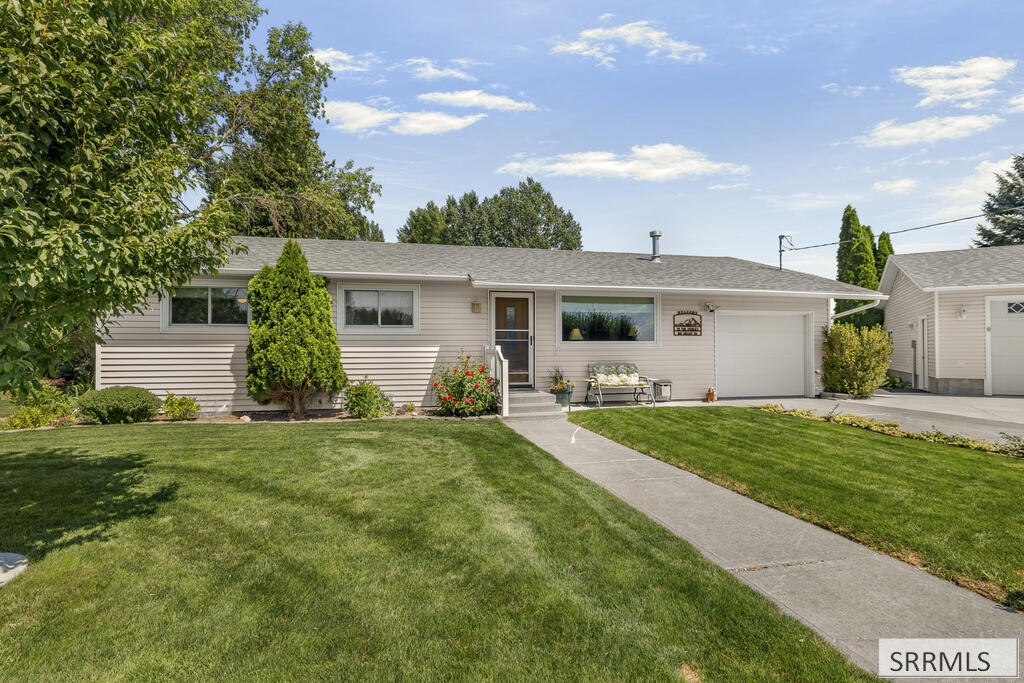 895 Kelley Drive
