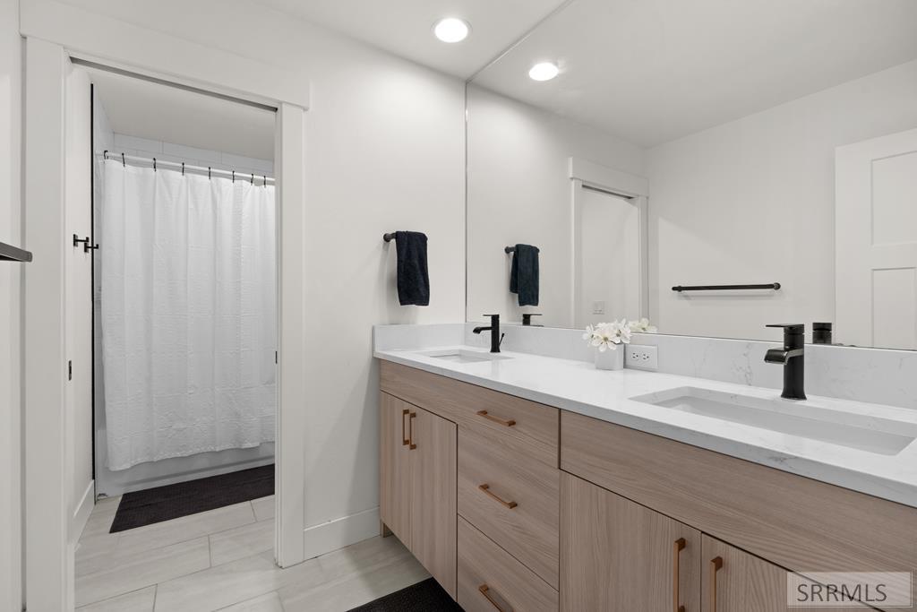 5161 Williams Way, IONA, Idaho image 32