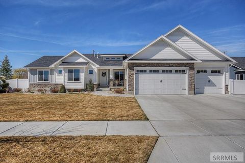 Photo of 6136 Glade Circle, IDAHO FALLS, ID 83404 (MLS # 2184924)