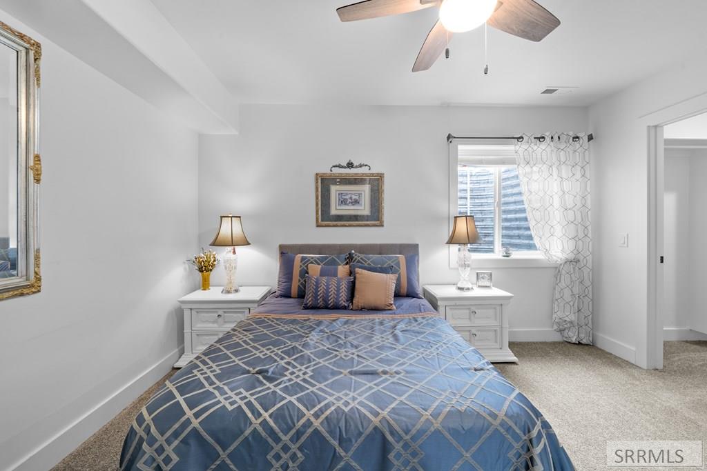 671 Roxbury St, IDAHO FALLS, Idaho image 38