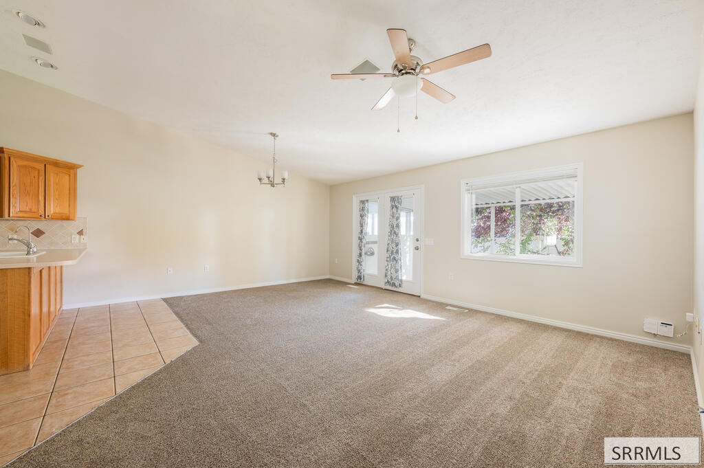 1233 Hoopes Ave