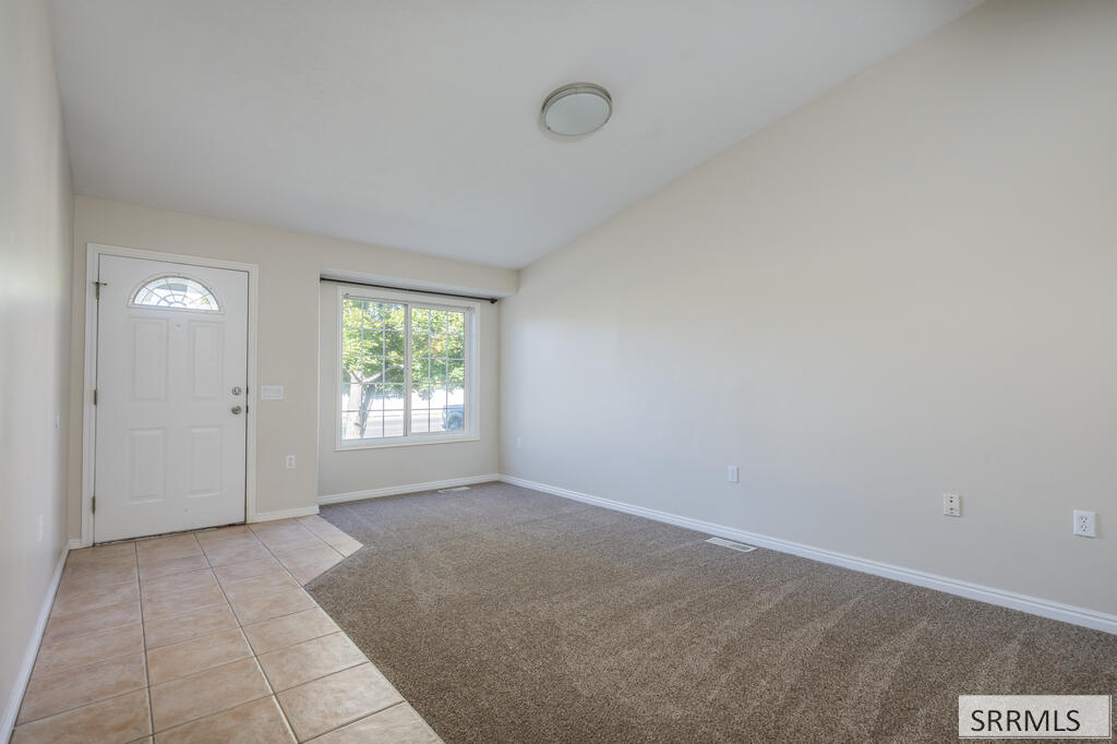1233 Hoopes Ave