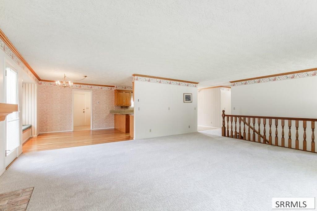2770 Homestead Lane