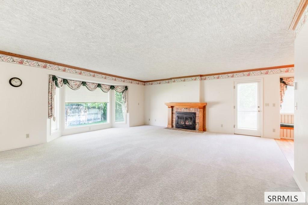 2770 Homestead Lane