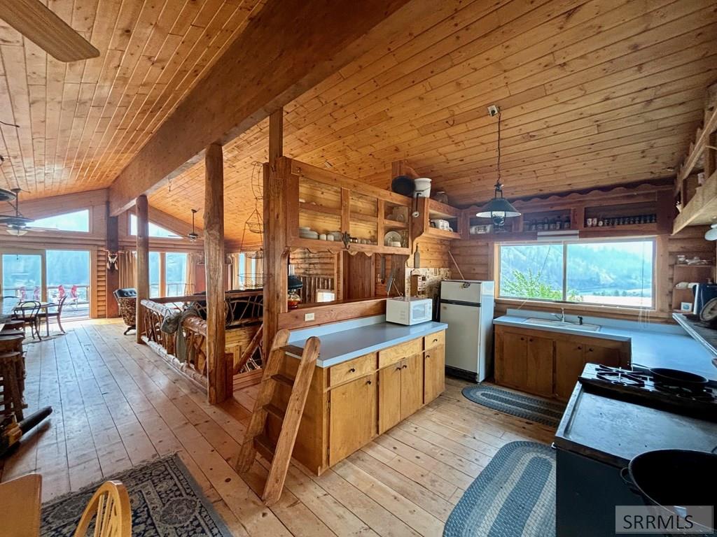 1293 Salmon River Road, NORTH FORK, Idaho image 21