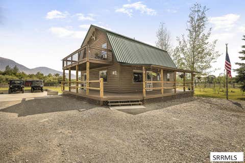 Photo of 4236 Summit Drive, MACKAY, ID 83255 (MLS # 2188410)