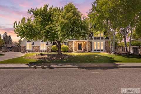 Photo of 1598 Delmar Circle, IDAHO FALLS, ID 83404 (MLS # 2186119)