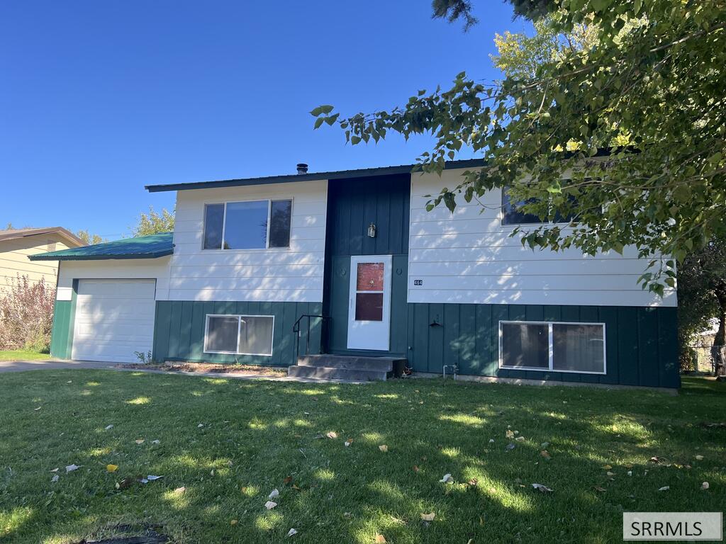 464 Neptune Drive