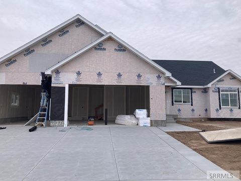 Photo of 2071 S Bellagio Drive, AMMON, ID 83401 (MLS # 2180906)
