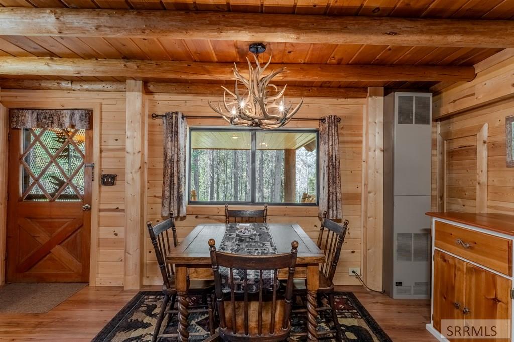 4051 Hill Road, ISLAND PARK, Idaho image 11