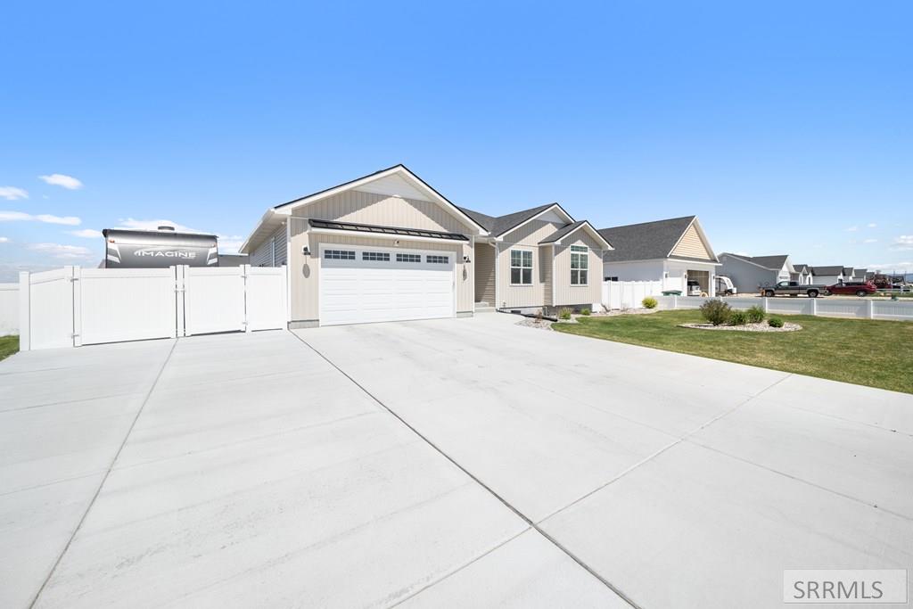 3877 Pepperwood Lane