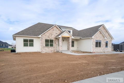 Photo of 5768 Dune Village Way, IDAHO FALLS, ID 83404 (MLS # 2180901)