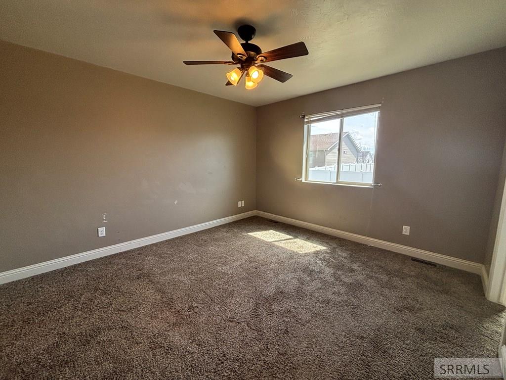5136 Ryanne Way, IONA, Idaho image 16