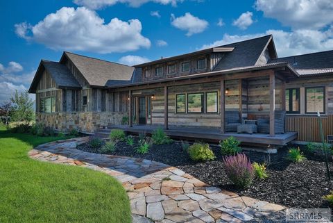 Homes For Sale - 162 Wapiti Run<br/> SWAN VALLEY, ID 83449