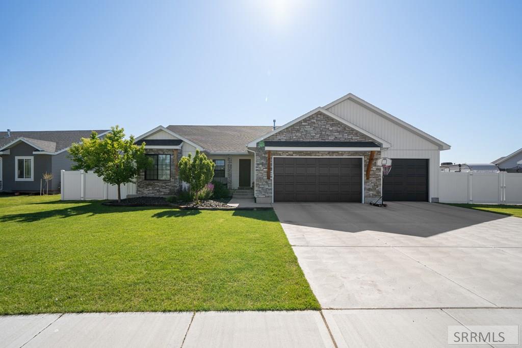 5335 Carbine Dr, IDAHO FALLS, Idaho image 3