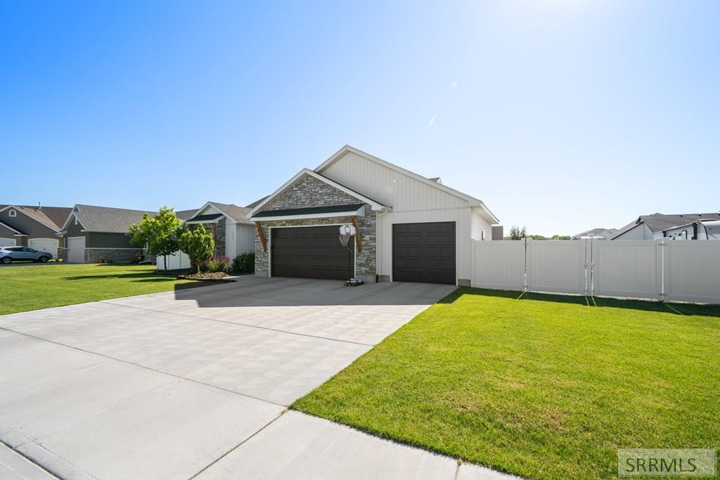 5335 Carbine Dr, IDAHO FALLS, Idaho image 4