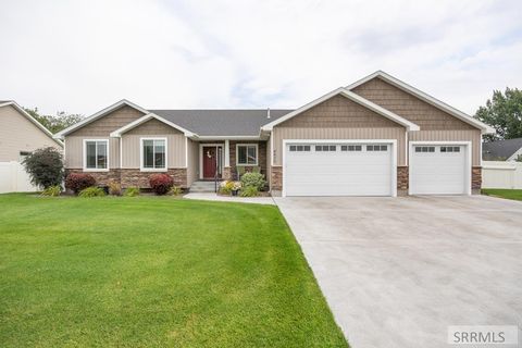 Photo of 4439 Pocono St, IDAHO FALLS, ID 83404 (MLS # 2177165)