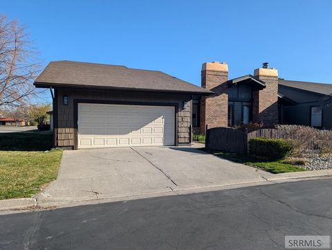 1301 Laurel Drive IDAHO FALLS ID 83401