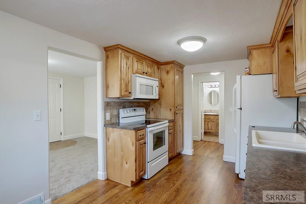 2145 S Lee Avenue, IDAHO FALLS, Idaho image 5