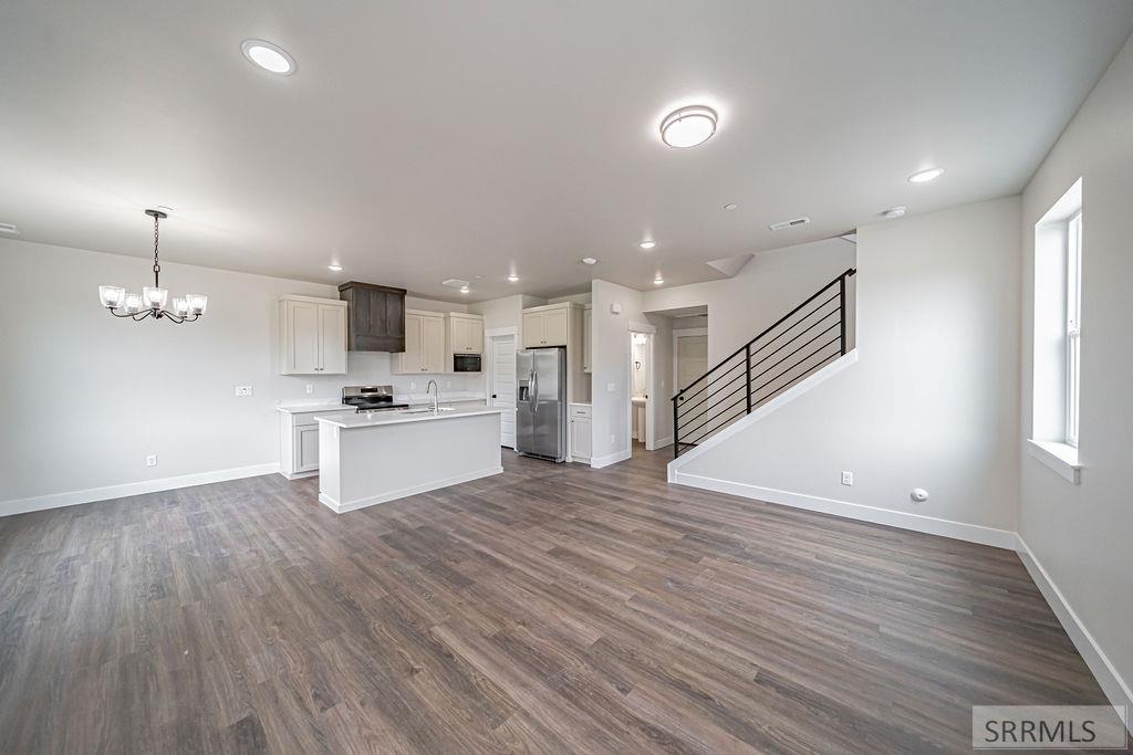 804 E Sunnyside Road #5, IDAHO FALLS, Idaho image 2