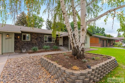 Photo of 2275 Oak Trail Drive, IDAHO FALLS, ID 83404 (MLS # 2179200)