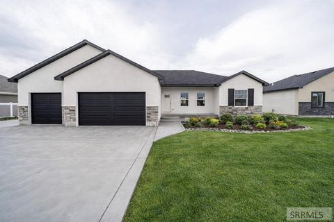 1631 Palm Springs Drive IDAHO FALLS ID 83404