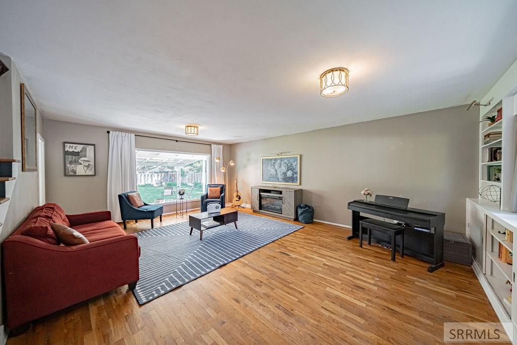 180 Tautphaus Drive, IDAHO FALLS, Idaho image 4