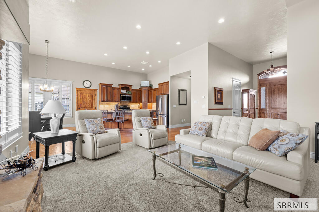 3430 Greenwillow Lane