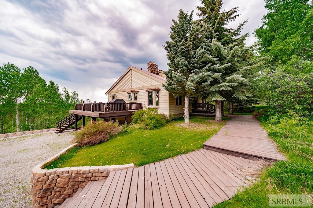 1528 Hwy 47, ASHTON, Idaho image 2
