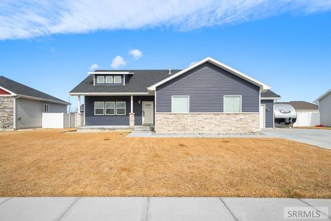 760 Regency Lane IDAHO FALLS ID 83402