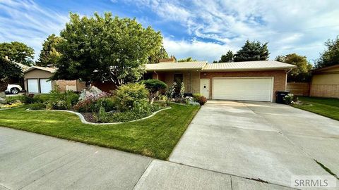 Photo of 1151 Mojave Street, IDAHO FALLS, ID 83404 (MLS # 2181434)