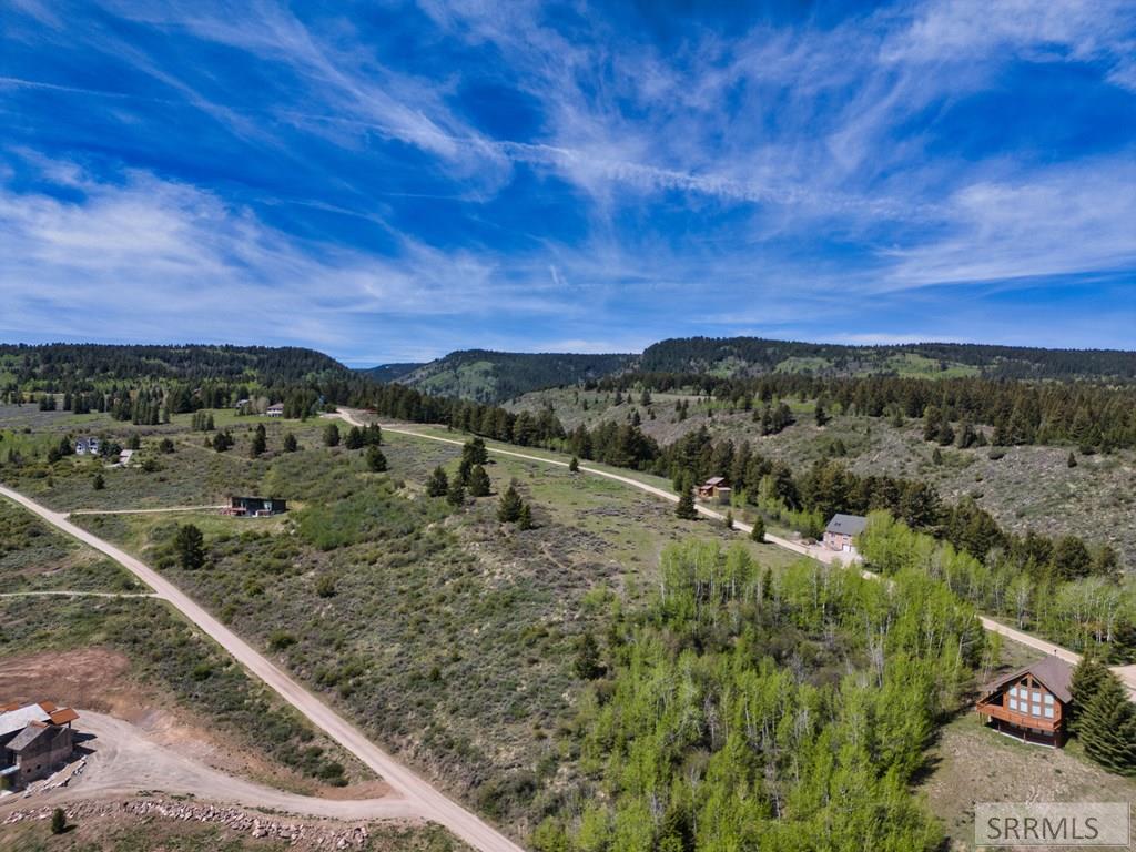 2401 Grandview Drive, TETONIA, Idaho image 5
