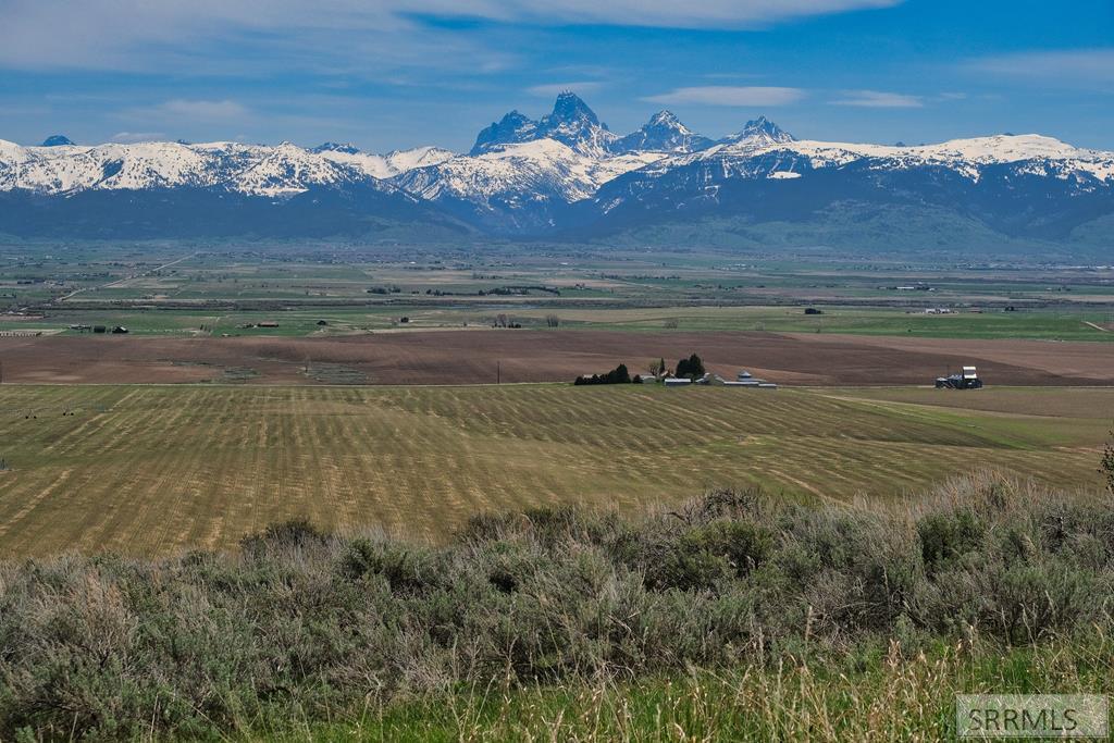 2401 Grandview Drive, TETONIA, Idaho image 1