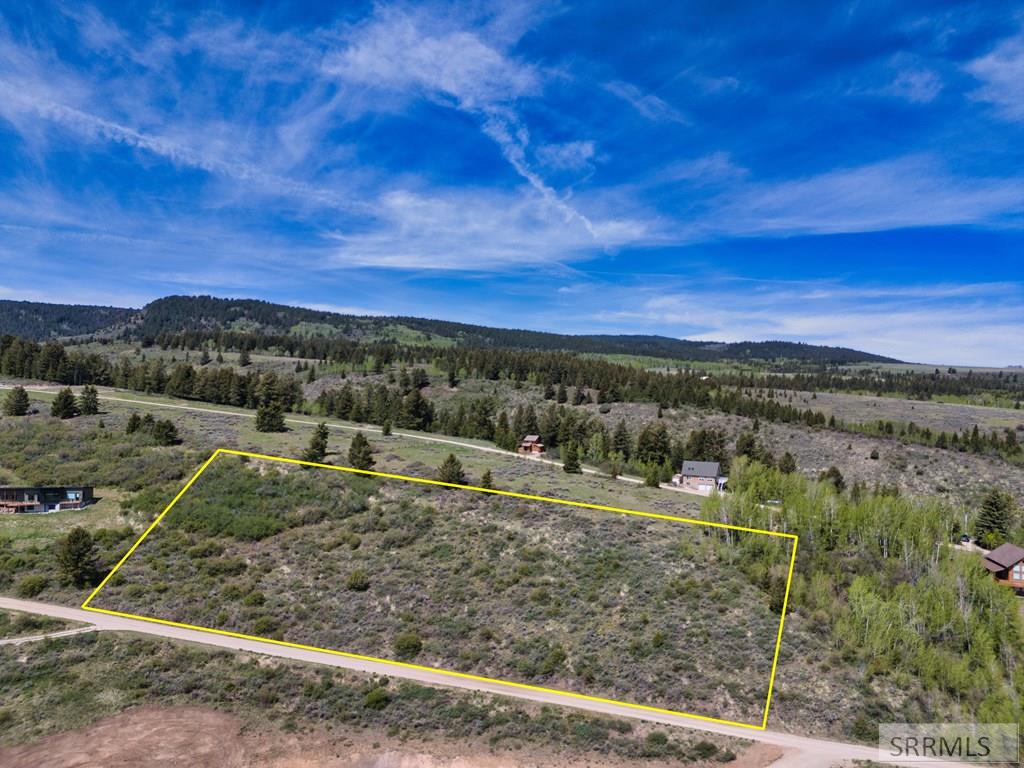 2401 Grandview Drive, TETONIA, Idaho image 2