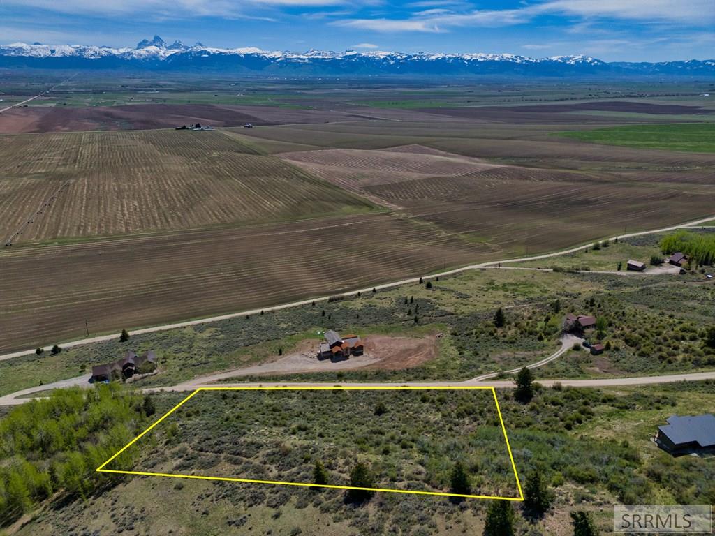 2401 Grandview Drive, TETONIA, Idaho image 8