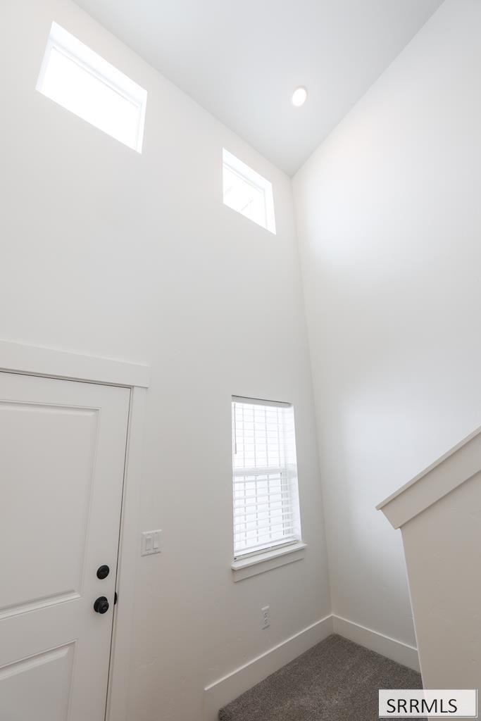 1136 Ashlyn Wy 3