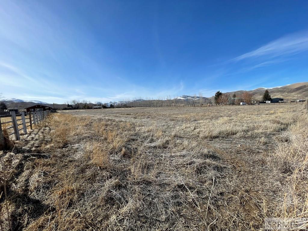 TBD Rod & Gun Club Loop, CHALLIS, Idaho image 7