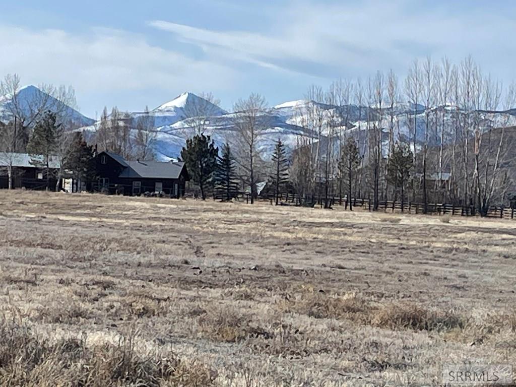 TBD Rod & Gun Club Loop, CHALLIS, Idaho image 5