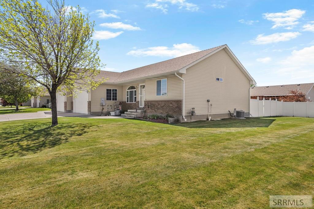 4094 Mathews Drive